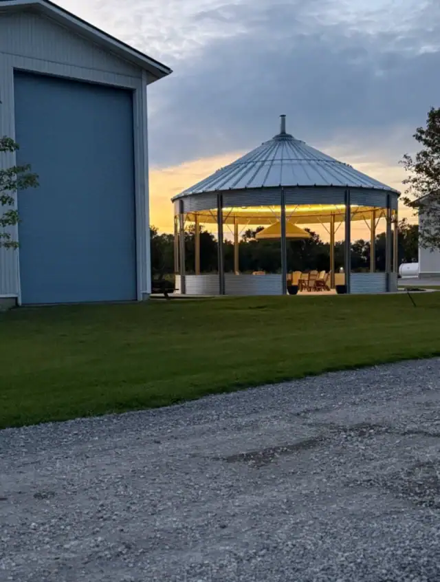 Harvest Hosts Farm in Bremen, IN
